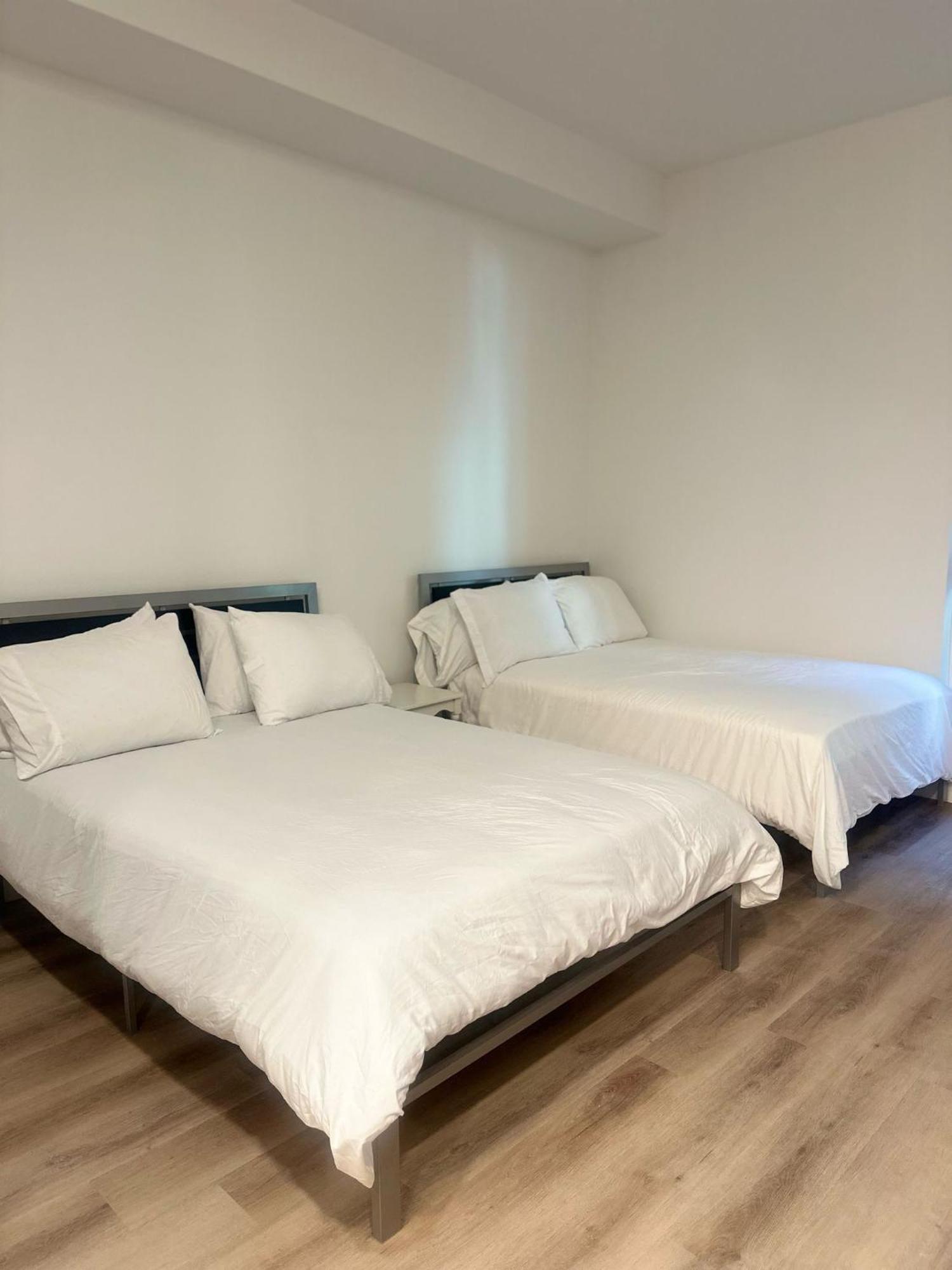 Cozy One Bedroom & Loft Sunset Free Off Site Parking And Wifi Los Angeles Exterior photo